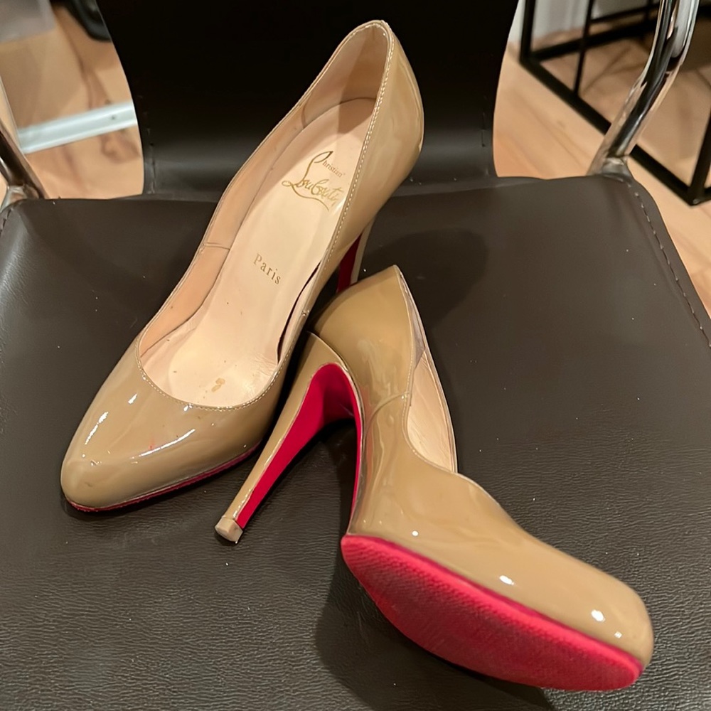 Nude Patent Leather Louboutins